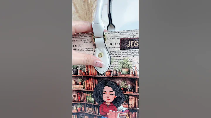 Just A Girl Who Loves Books Vintage | Personalized Leather Bag