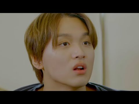 이해찬의 앞니 두 톨.