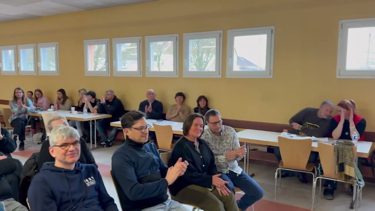 Stade d'eaux vives : Assemblée du club de Canoë-kayak