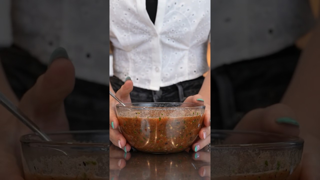 The BEST Fire Roasted Restaurant Style Salsa! #shorts #mexicanrecipes
