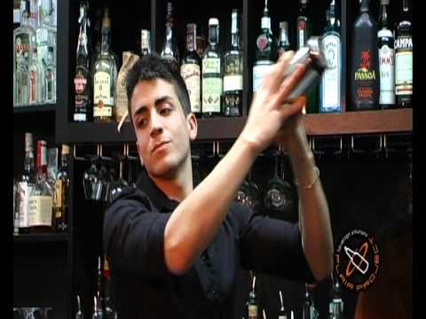 Video: Cosa Imparare Dai Propositi Per Il Nuovo Anno Dei Barman