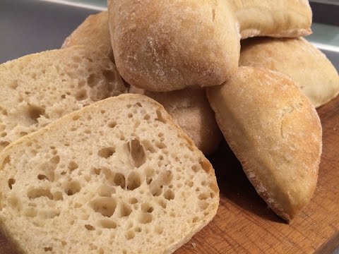 Video: Hvordan Man Laver Italiensk Ciabatta-brød