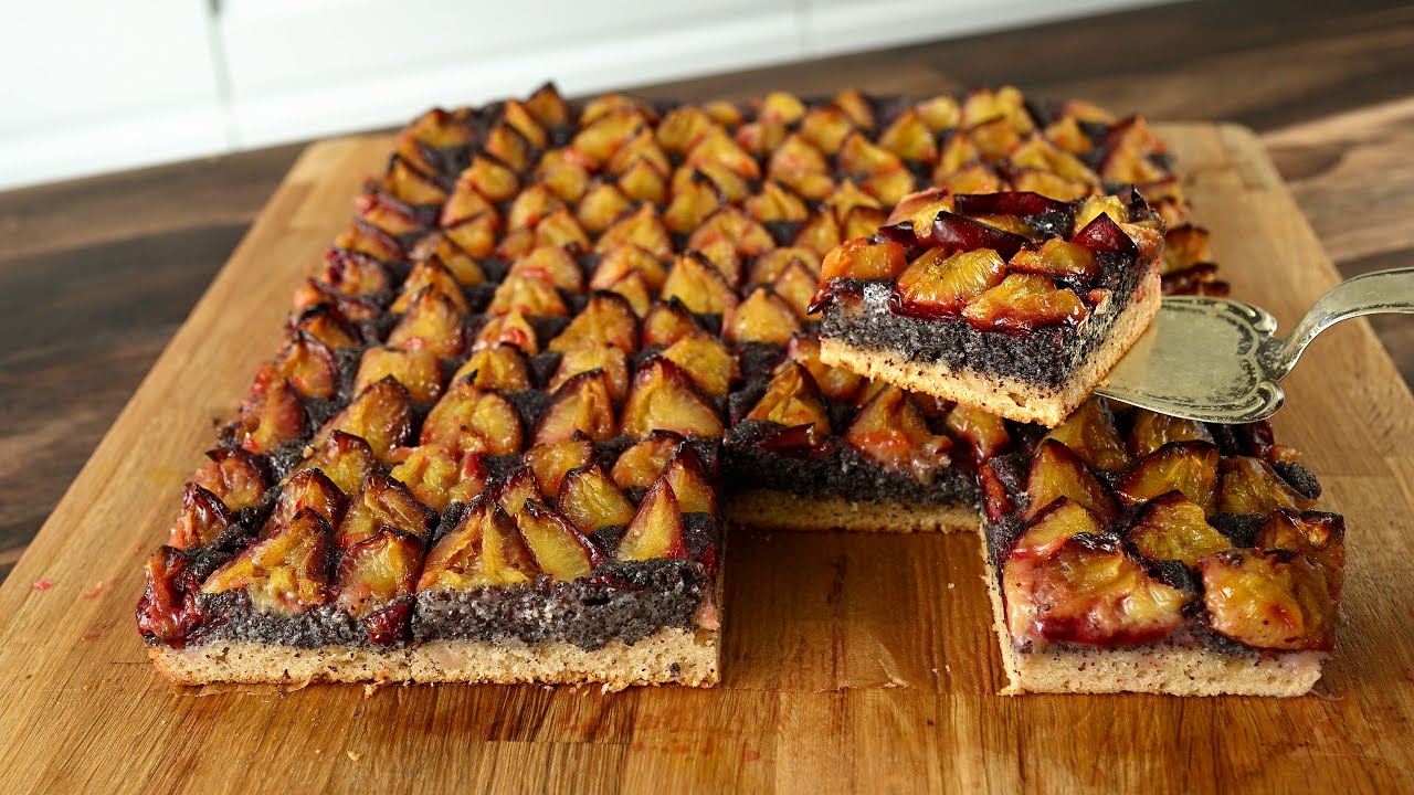 Вот так просто моя бабушка приготовила сливовый пирог с маком. Элегантный и вкусный