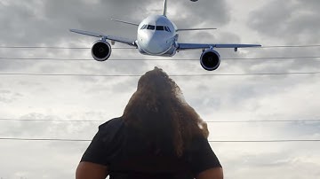 Tophiachu dancing to Pierce The Veil but every time the plane flys by the video speeds up 🥺✈️