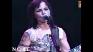 Download lagu Dolores O'Riordan - Free To Decide (Live in Chile)