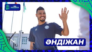 Студенттік жатақханадағы ванна бөлмесіндегі жасырын камера