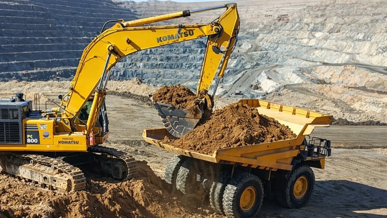 Komatsu PC800 Excavator Loading Komatsu Dump Trucks | Heavy Earthmoving Action