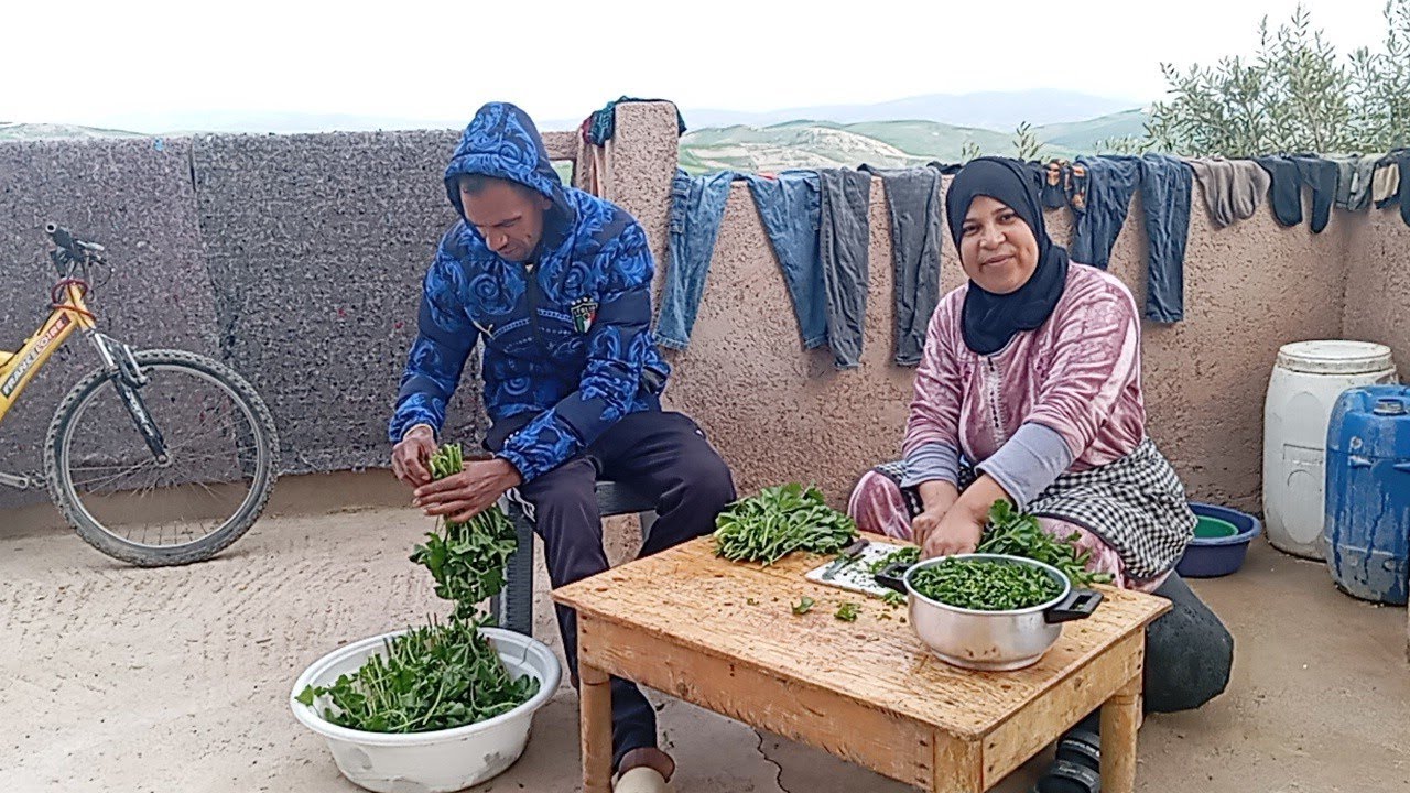 داكشي لدرت اليوم خلا يوسف يطير بالفرحة وتاهوا فرحني وجابلي داكشي لوسيتو عليه 