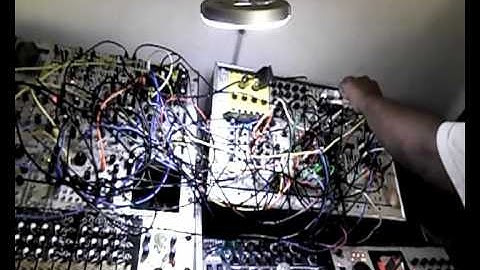 Elektron MachineDrum / Modular Synth