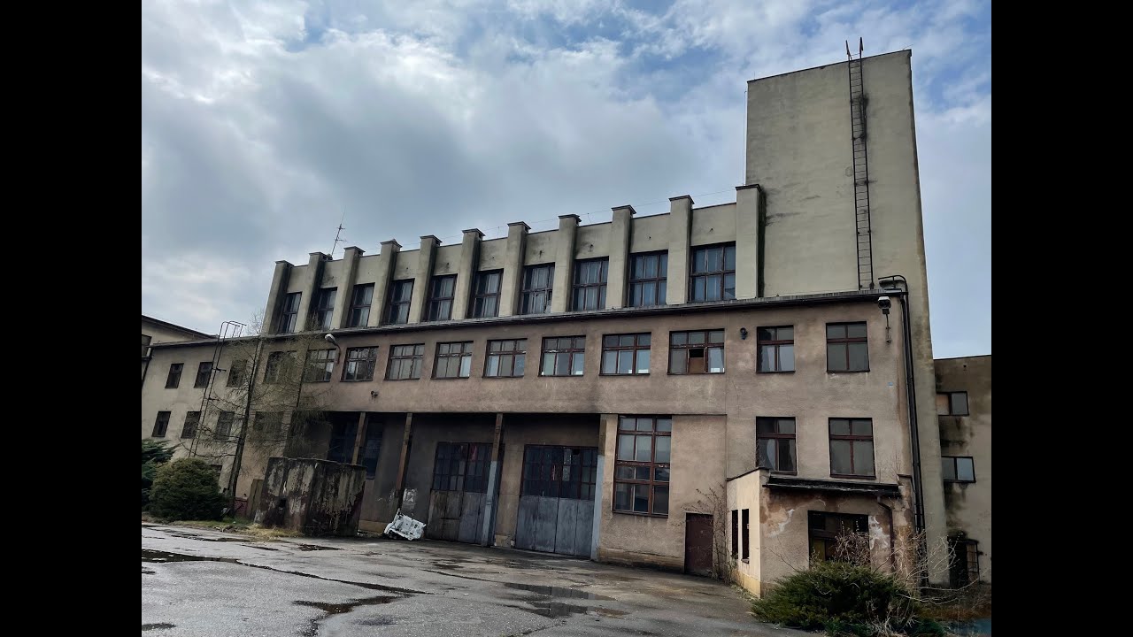 Urbex w opuszczonych budynkach straży pożarnej