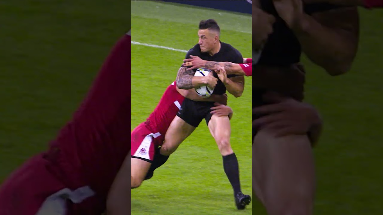 Sonny Bill Williams - The Offload King #allblacks