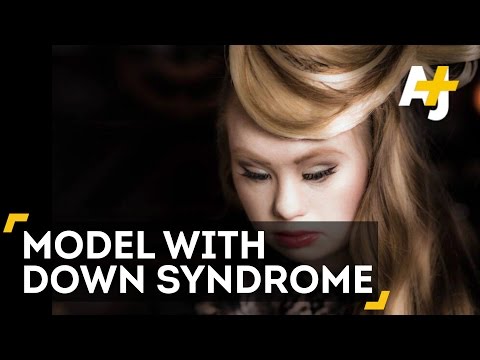 Video: Model Mit Down-Syndrom Wird Auf Der Fashion Week Vorführen