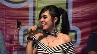 DJ Peres Vs Dita Live Music | Tarik Selimut | Ayu Vaganza - Laura