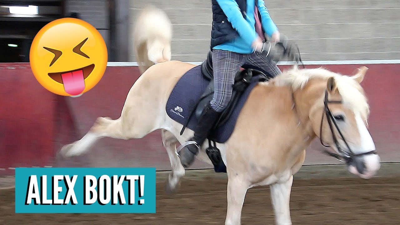 Alex begint te bokken! | Bloopers #02