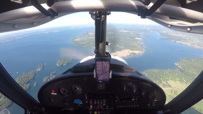 Comco Ikarus C42, Light Sport Aircraft in the U.S., Advanced Ultralight in  Canada. 