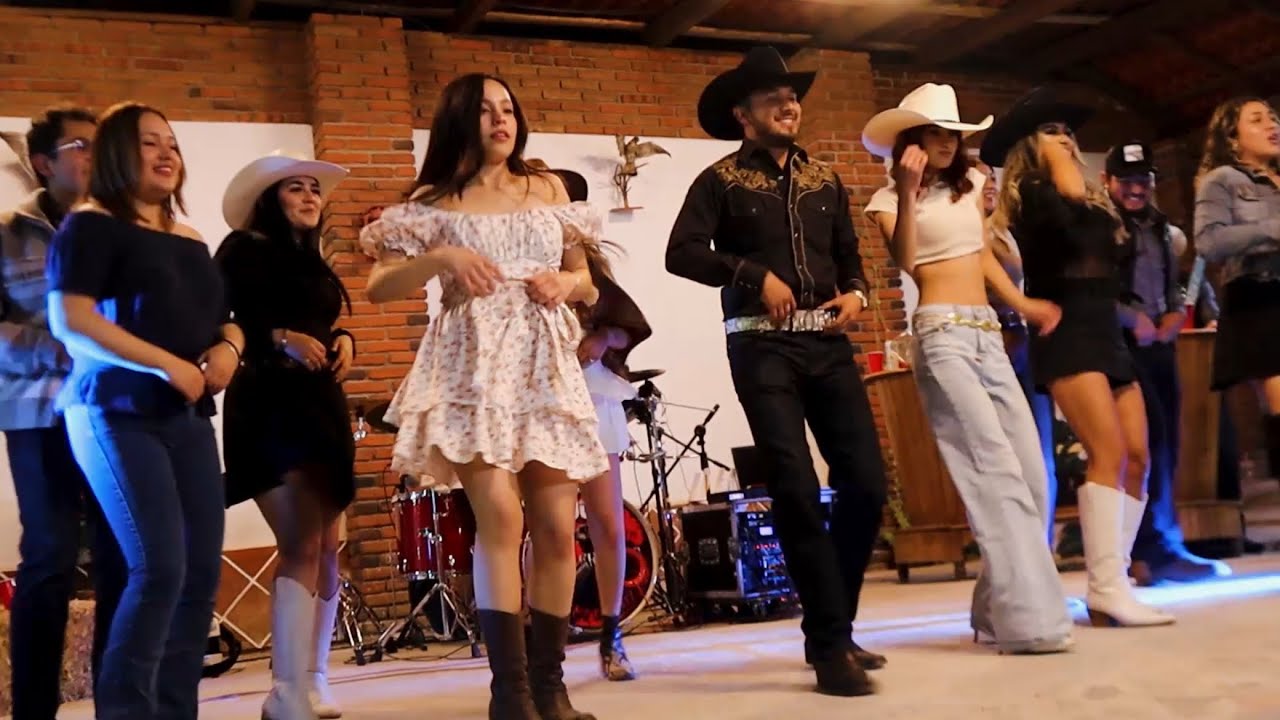 EL GATO VAQUERO cover RIELERILLOS VIDEOCLIP