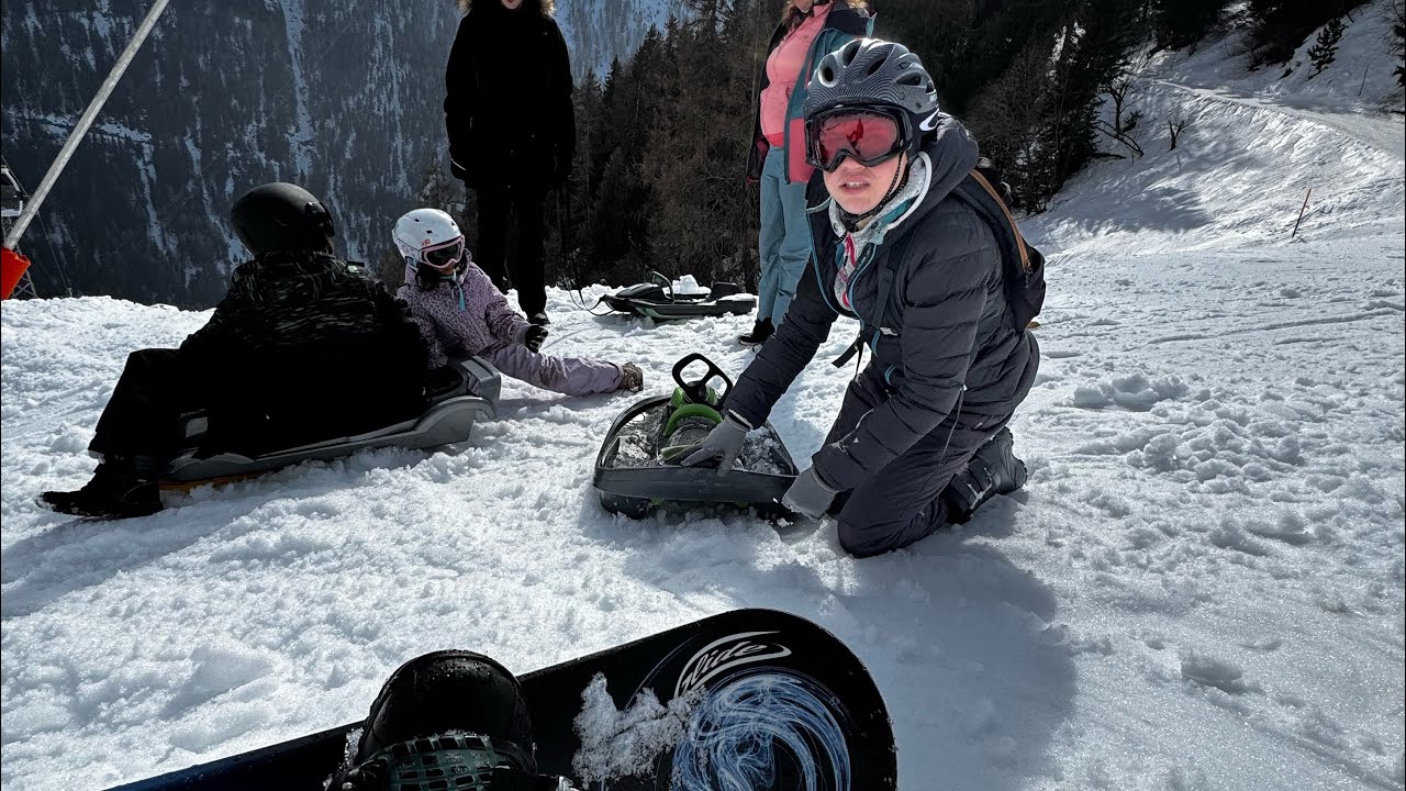 Другой взгляд на сноуборд #shorts #снег #сноуборд 