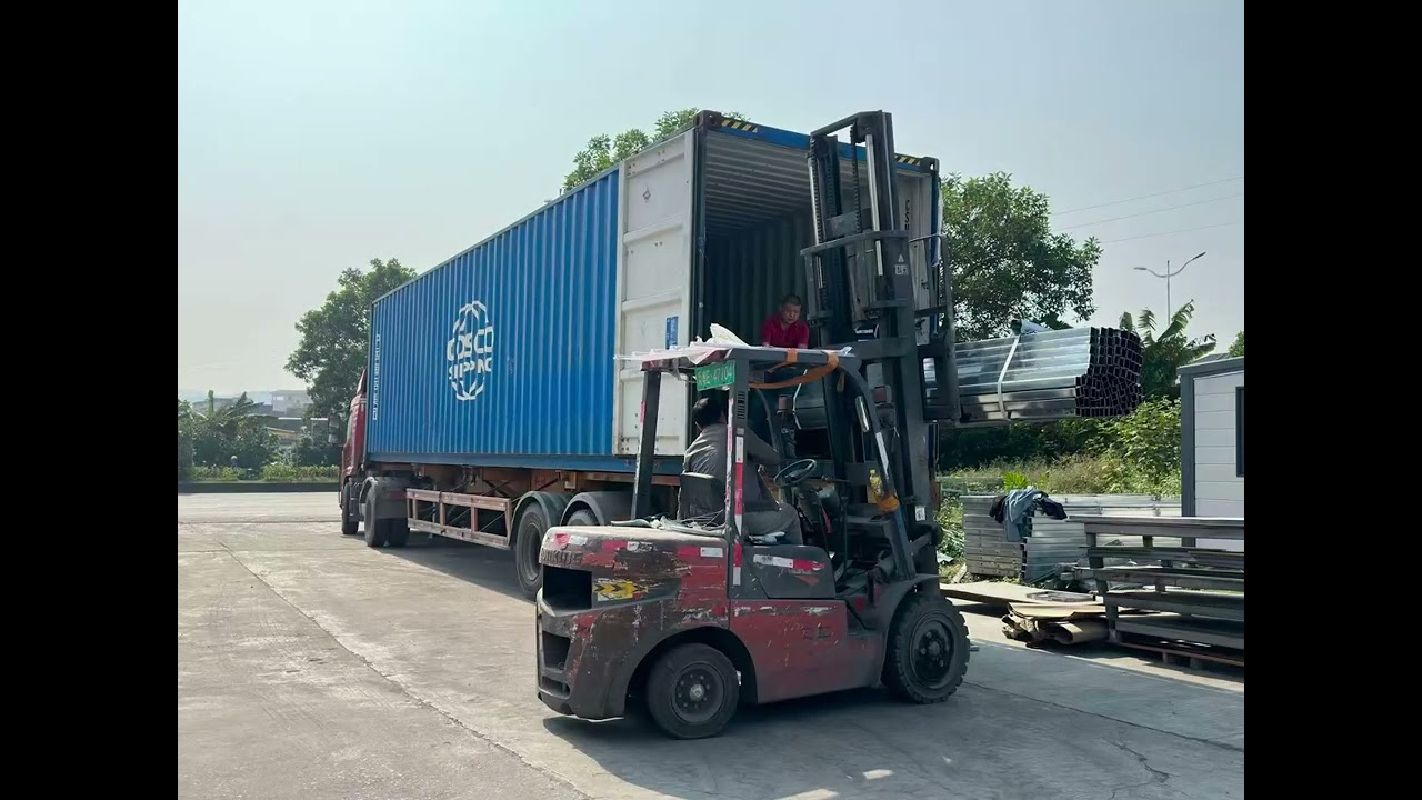 Modular camp is busy to deliver materials at the end of year