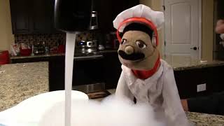 Chef Pee Pee wash them dishes (My version) #1