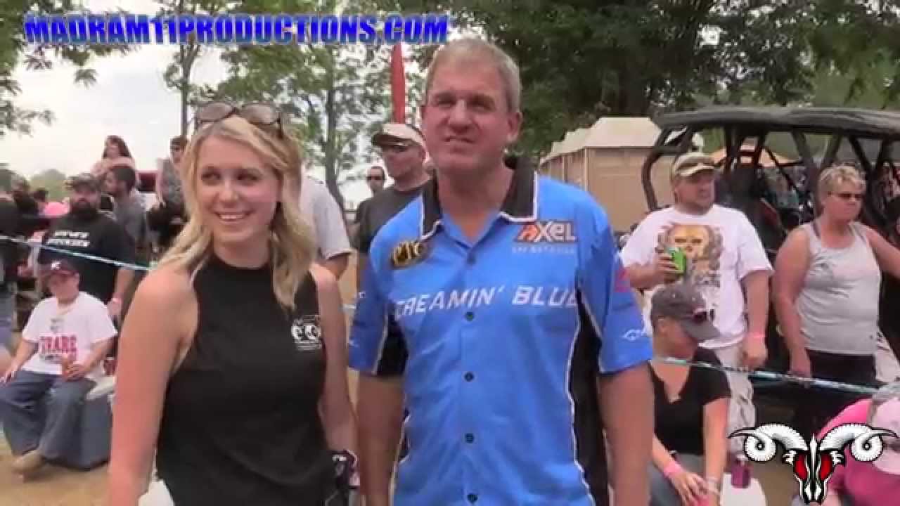 BOBBY TANNER NEVER LIFTS AT BIKINI BOTTOMS