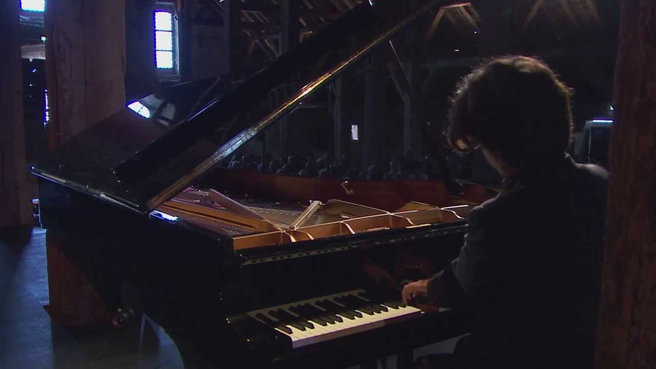 Variations on a theme by Scarlatti (beginning)- Matan Porat, piano