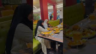 Saas Sasur Ke Sath Kiya Birthday Celebration