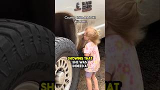 Mom caught her daughter doing this 😭