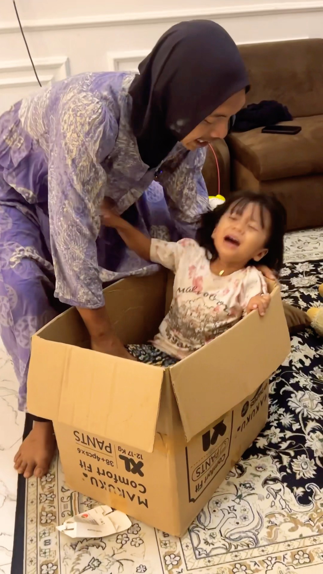 Anak Rewel Paketin