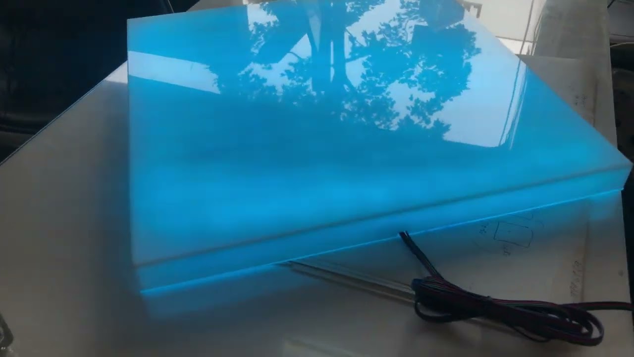 Acryl Lightbox LED RGB Farbwechsel. Von LED Lichtkonzepte Düsseldorf