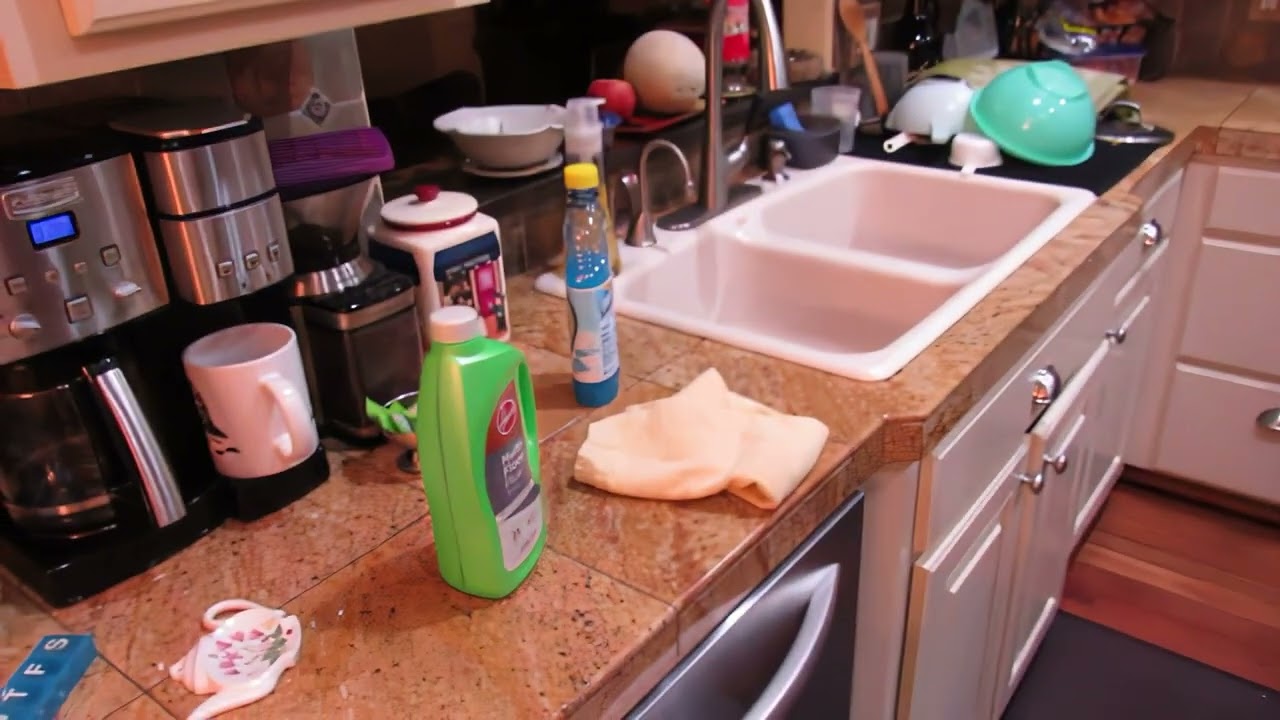 Hoover Floormate Video, Remastered in Topaz Video Enhance AI