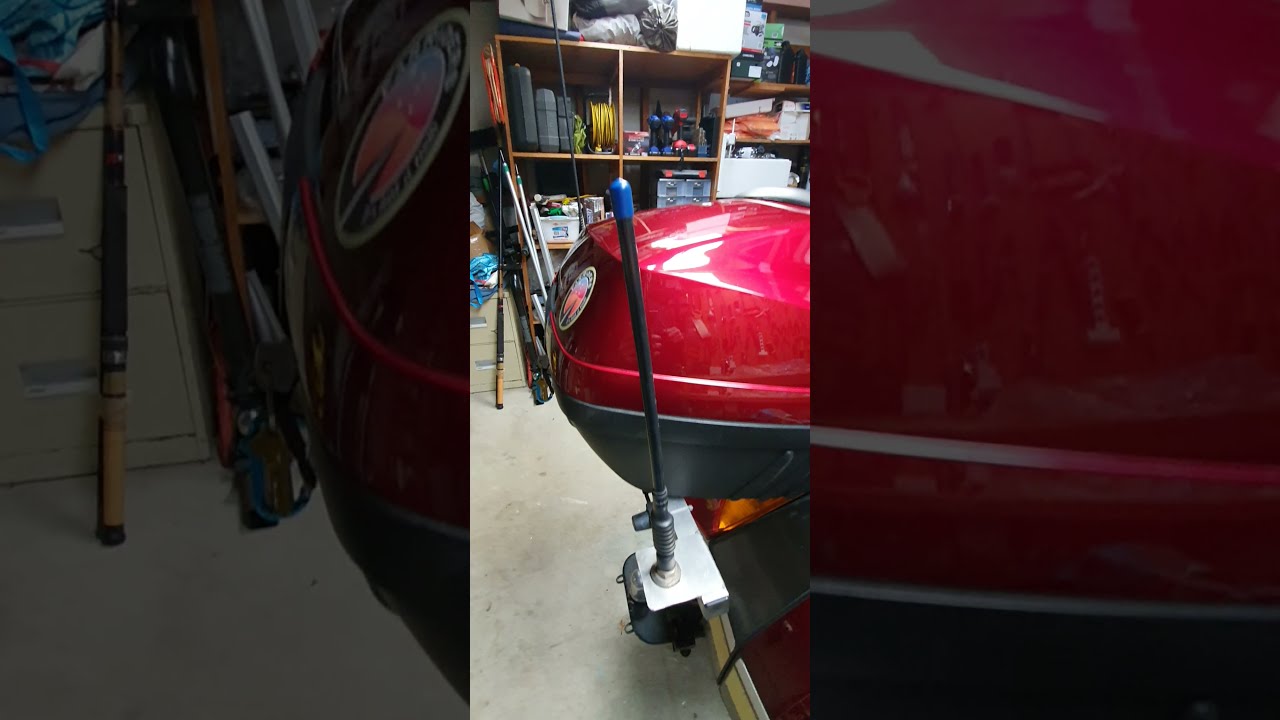 UHF CB radio Bluetooth comes on a motorcycle YouTube