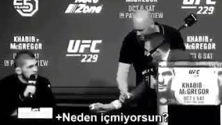 Müslüman dövüşçü.