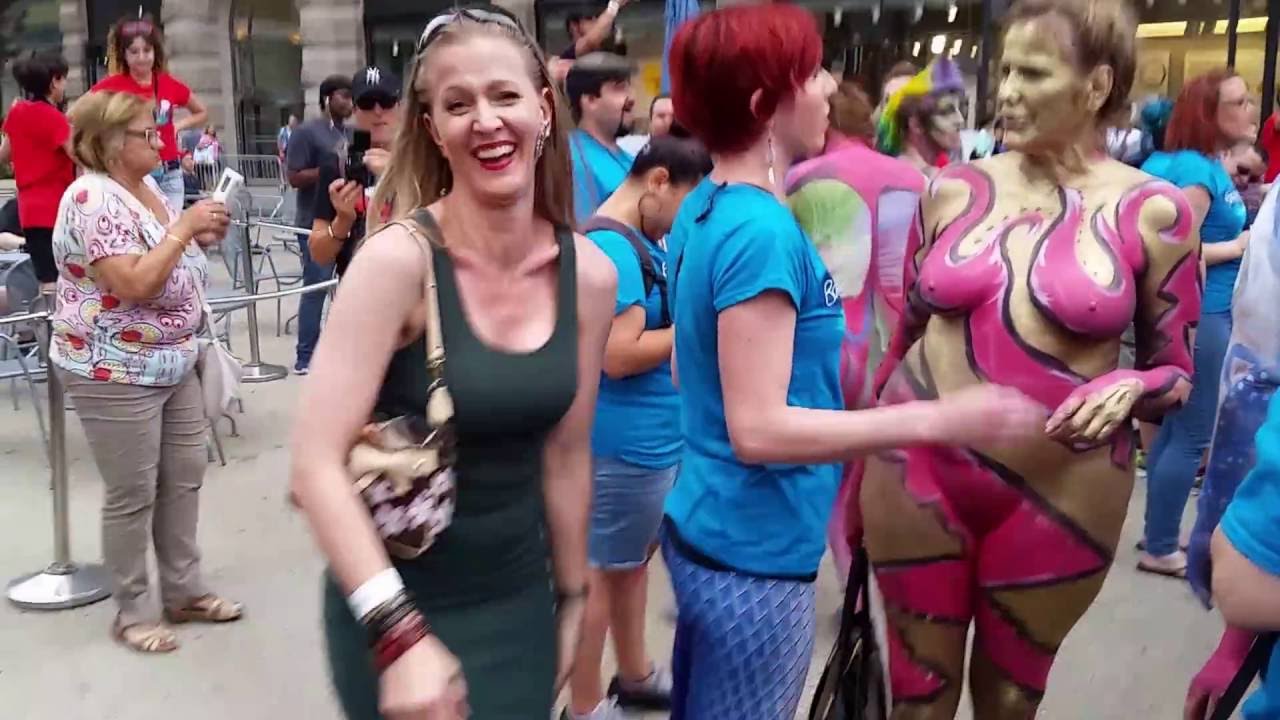 Anja & Breanna at NYC body painting day 2016 YouTube
