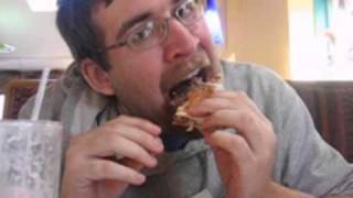 Eat Feat: 2.5 Pound Fuddrucker Exotic Burger Challenge