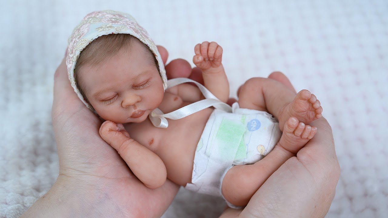 МИНИАТЮРНАЯ Baby Girl - 9-дюймовая силиконовая реборн Baby Girl Jayla