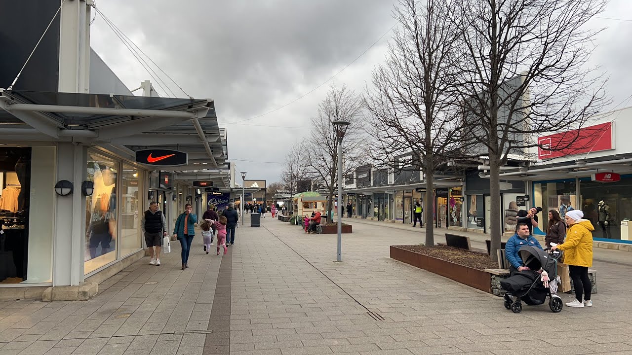 Junction 32 Castleford 🇬🇧 Live City walking Tour 