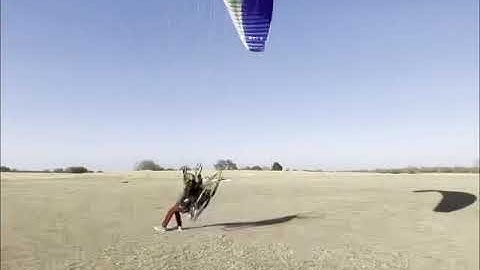 Downwind with a paramotor on the Gin carve