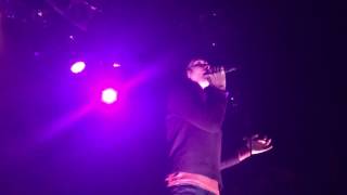 Video thumbnail of "Poliça - Agree - Live at the Melkweg OZ"