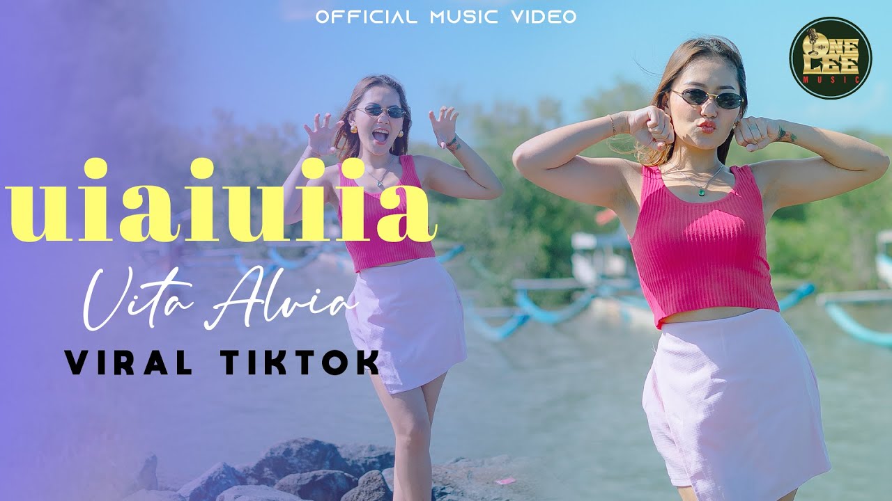 Vita Alvia - Uiaiuiia // Kucing Akmal (DJ Remix) Vita Alvia - Uiaiuiia // Kucing Akmal (DJ Remix)