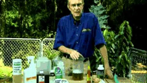 Jerry Baker's Year Round Vegetable Gardening Summe...