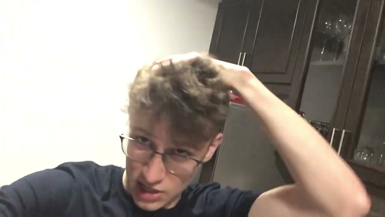 Plants Vs Zombies Buckethead Cosplay - Bonus Season: Episode 1