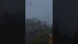 WATCH: Torrential rain and winds during a #tornado warned storm in #Houma, #LA. 🎥: Sharon Bertrand