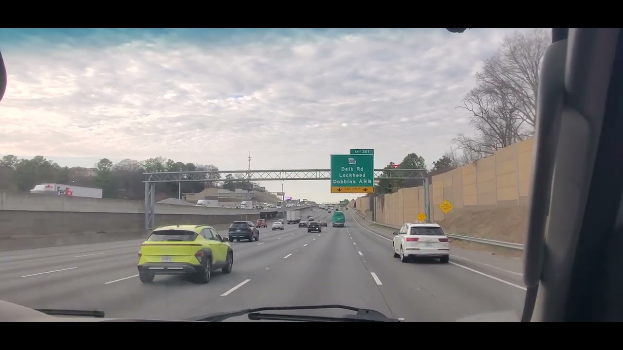 Por las calles que regresamos del trabajo.💪