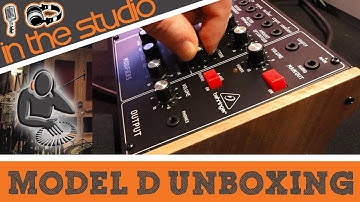 Behringer Model D Analog Synth UnBoxing