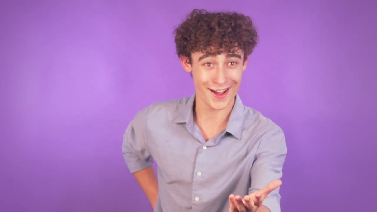 Jasper sings 'How Do You Do Miss Pratt?' preview