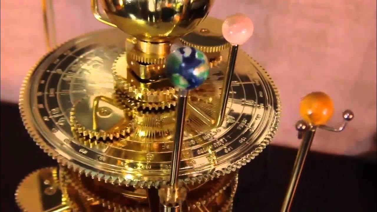 оррери - солнечная система. механическая солнечная система. модель солнечной системы орерри. оррери модель. механическая модель солнечной системы.