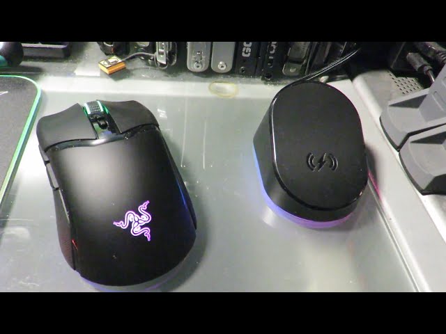 RAZER COBRA PRO with MOUSE DOCK PRO on RGB MOUSE PAD FIREFLY V2