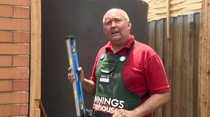 How To Build A Timber Screen - DIY At Bunnings