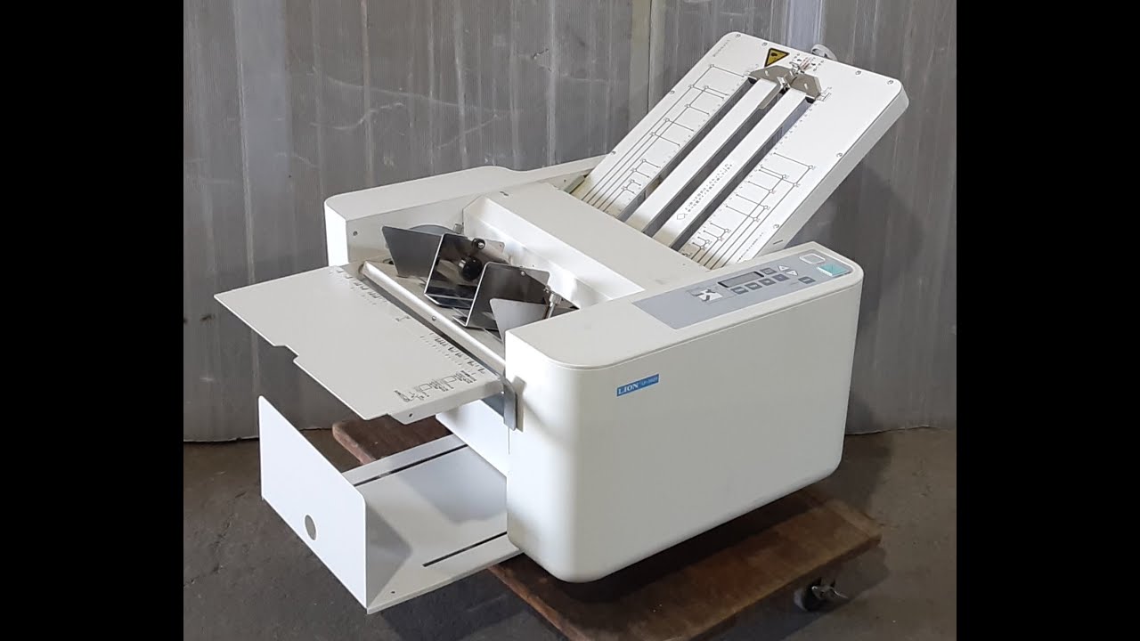 ライオン事務器(LION)製 LF-S620 卓上紙折り機 maxresdefault.jpg