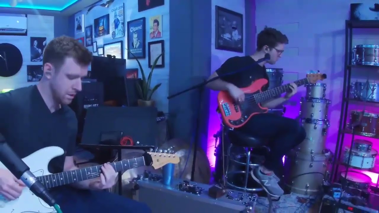 Trevor Wolford - (Naughty Panda 🐼)